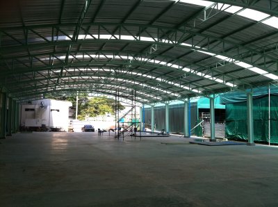 สร้างโกดังสินค้า